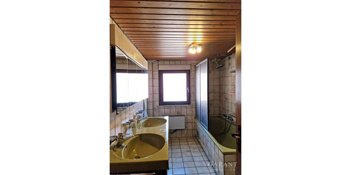Doppelhaushälfte Gernsbach Reichental - 6 Zimmer, 109 m&sup2;, 99.000&euro; | Angebot:25747480
