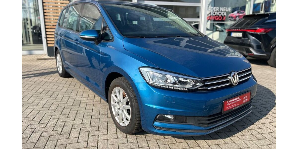 VW Touran 142.637 km 18.490 &euro; Steinfurt-Borghorst 48565