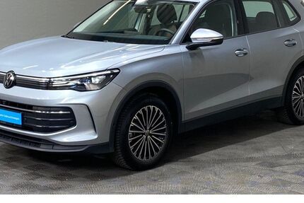 VW Tiguan 8.798 km 34.950 &euro; Doberlug-Kirchhain 03253