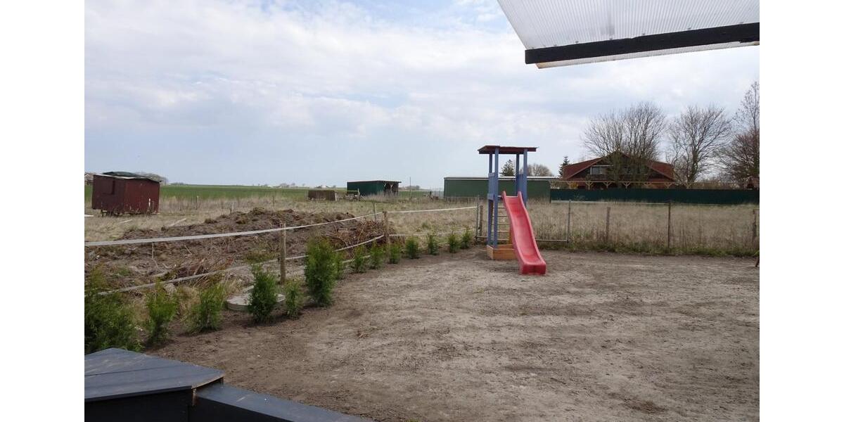 HAUS + extra Wohnung Friedrichskoog Nordsee + großem Grundstück 9 zimmer