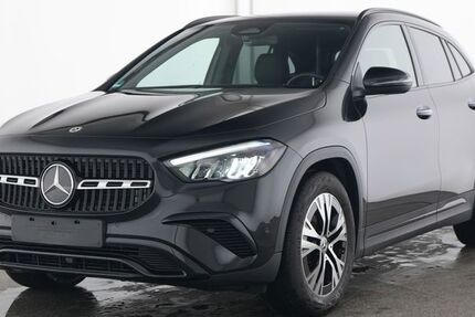 Mercedes-Benz GLA 200 16.485 km 38.870 &euro; Kronach 96317