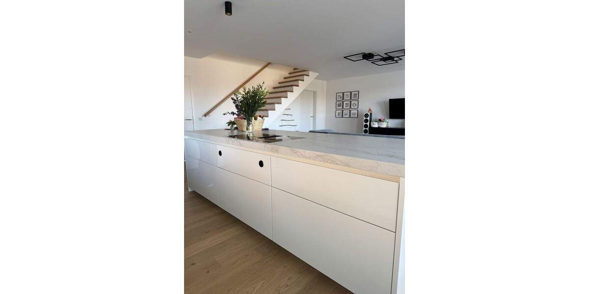 Doppelhaushälfte Renningen Malmsheim - 6 Zimmer, 226 m&sup2;, 2.850&euro; | Angebot:25629869