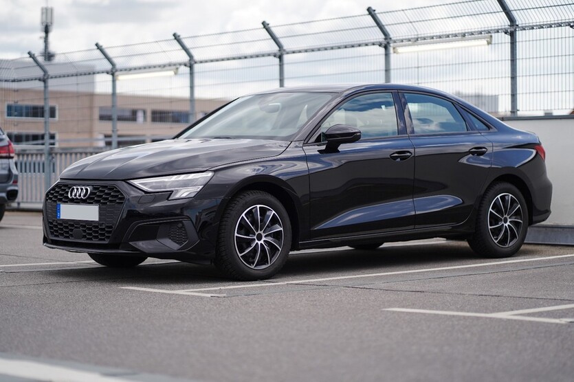 Audi A3 Limousine 59.990 km 20.990 € Kassel 34117