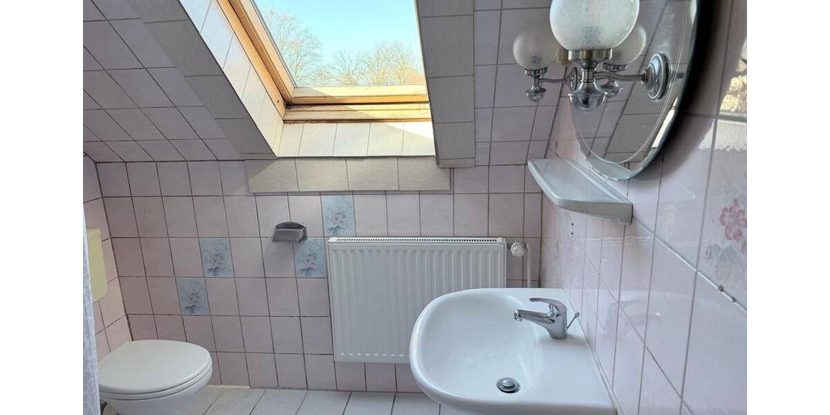 Dachgeschoßwohnung Tasdorf - 3 Zimmer, 70 m&sup2;, 870&euro; | Angebot:26131622