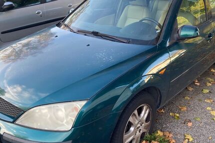 Ford Mondeo 102.000 km 580 &euro; München 80636
