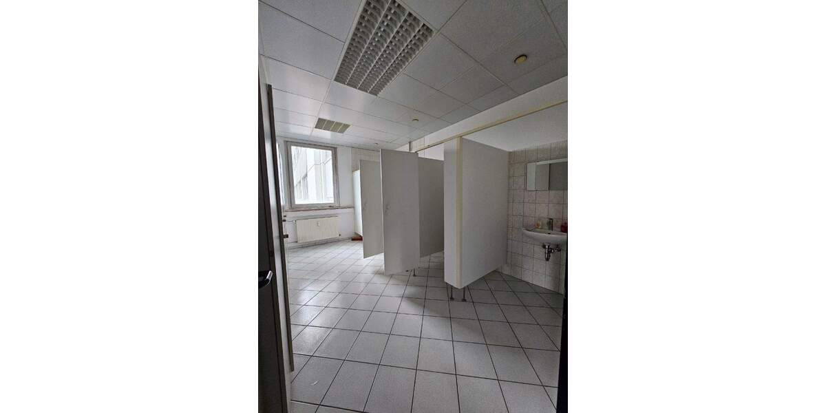 Gewerbeobjekt Hösbach - 2.125&euro; | Angebot:23941861