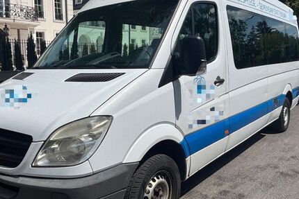 Mercedes-Benz Sprinter 453.000 km 8.990 &euro; München 81825