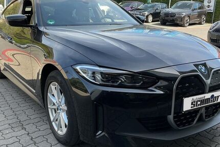 BMW i4 44.996 km 36.490 &euro; Lünen 44534