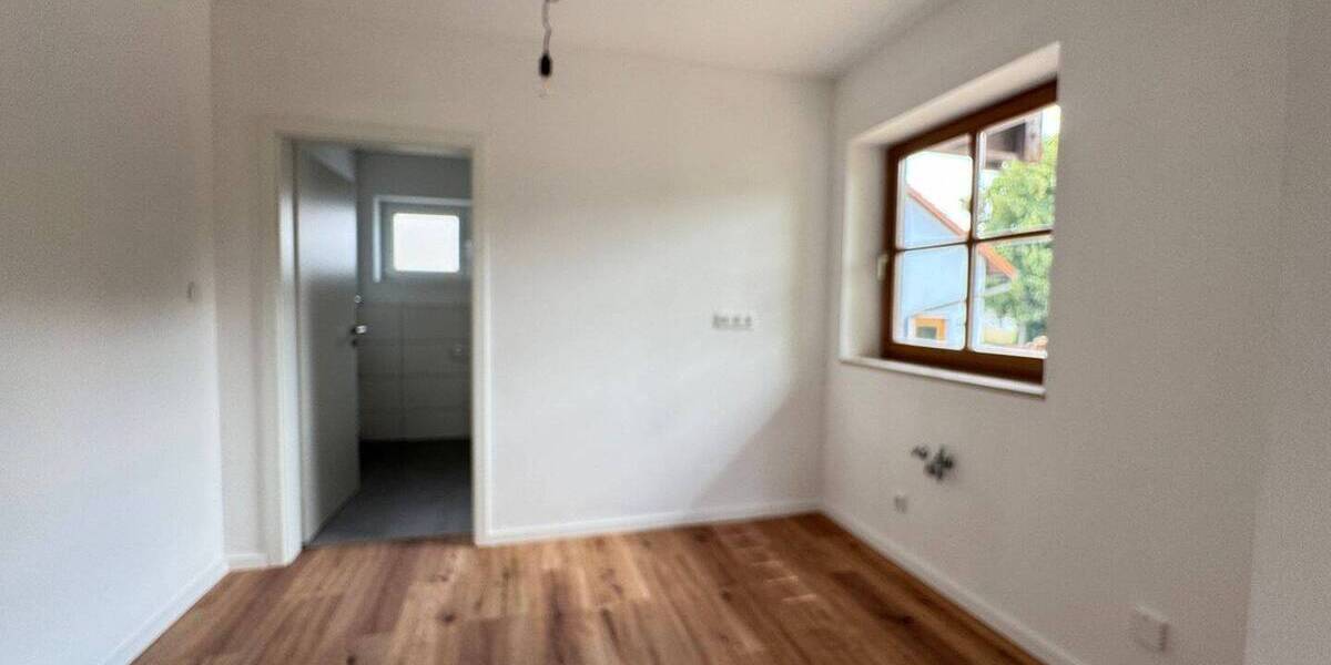 Etagenwohnung Haundorf / Obererlbach Obererlbach - 2 Zimmer, 69 m&sup2;, 880&euro; | Angebot:25669192