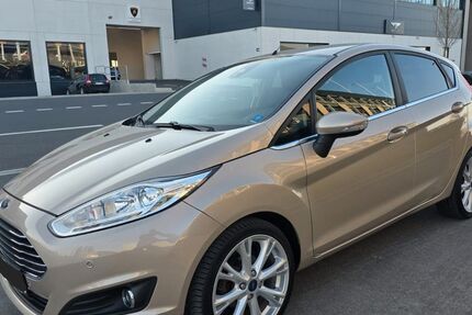 Ford Fiesta 108.000 km 8.300 &euro; Köln 50827