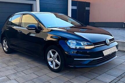 VW Golf 104.000 km 12.799 &euro; Eisenberg 67304