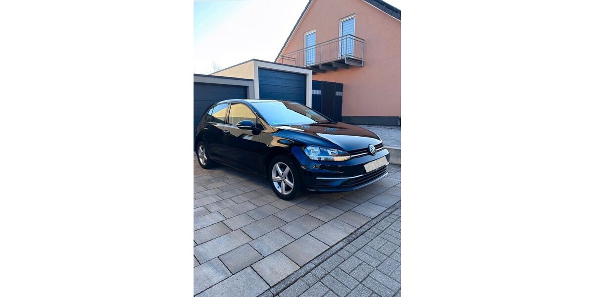 VW Golf 104.000 km 12.799 &euro; Eisenberg 67304