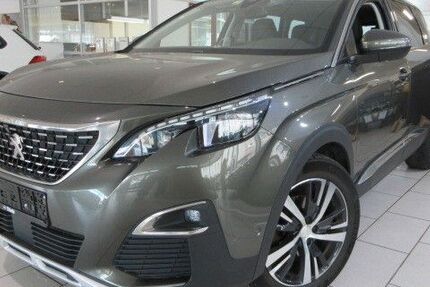 Peugeot 5008 114.270 km 17.450 &euro; Schöningen 38364