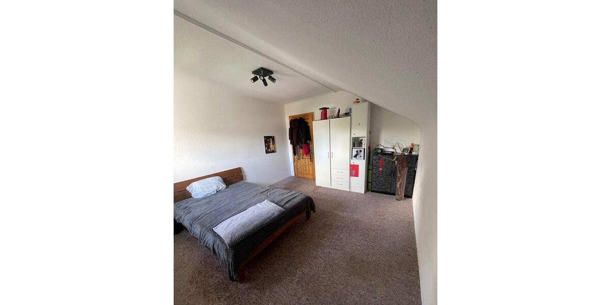Dachgeschoßwohnung Morbach - 3 Zimmer, 90 m&sup2;, 675&euro; | Angebot:26714906