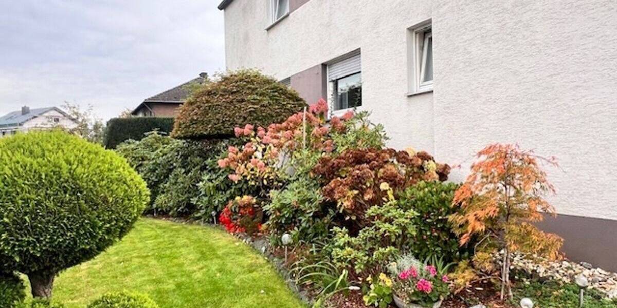 Zum Kauf: Dreifamilienhaus mit 2 Garagen, großem Garten & viel Potenzial in Welver-Scheidingen! 1 zimmer