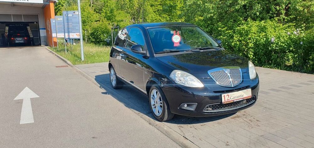 Ypsilon