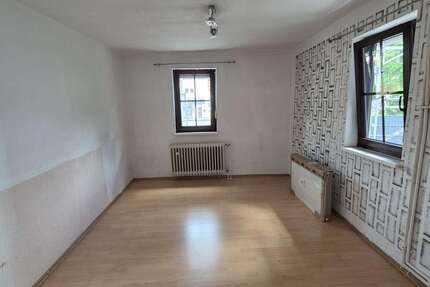 Haus zum Mieten in Sinntal 700 € 91.23 m² 5 zimmer
