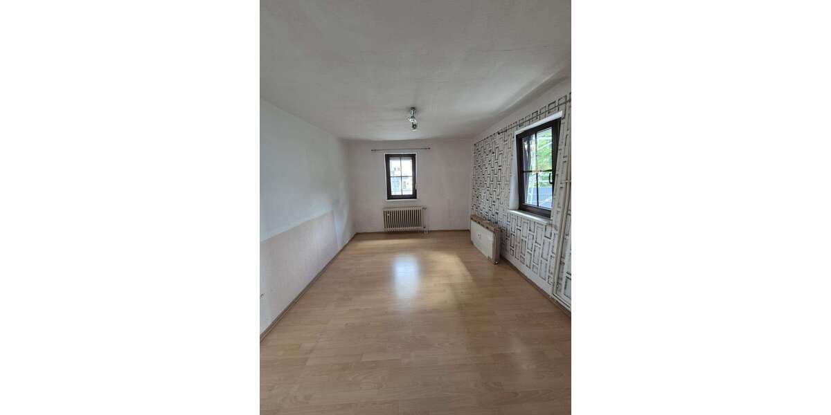 Haus zum Mieten in Sinntal 700 € 91.23 m² 5 zimmer