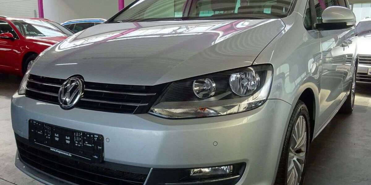 VW Sharan 193.927 km 13.849 &euro; Holzgerlingen bei Stuttgart 71088