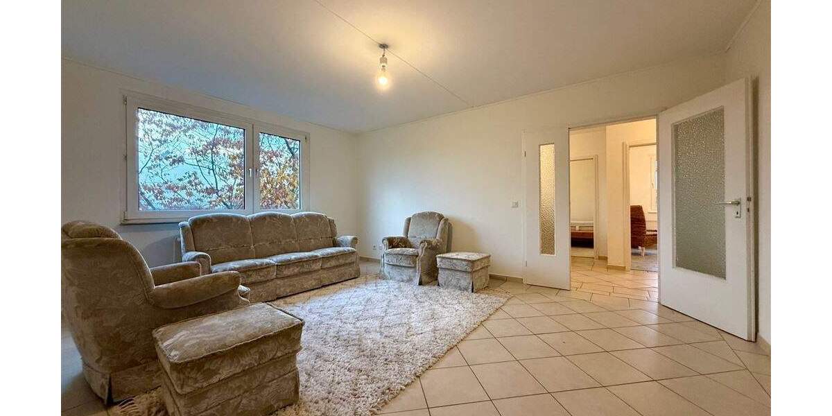 Bezugsfreie 5-Raum-Whg. mit Essbereich, Balkon, und EBK Henri-Dunant-Allee, Kronshagen 4 zimmer