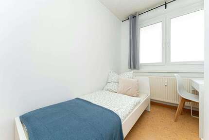 Zimmer Potsdam Stern - 570&euro; | Angebot:26095655