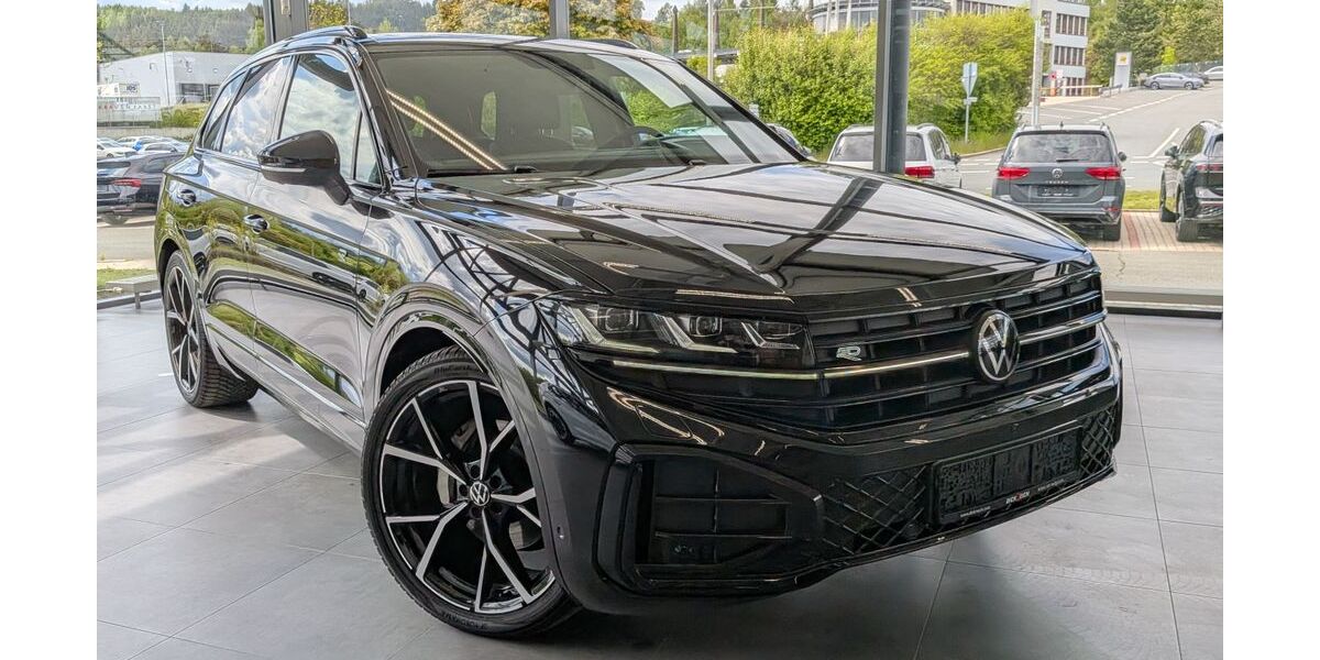 VW Touareg 13.403 km 72.950 &euro; Naila 95119