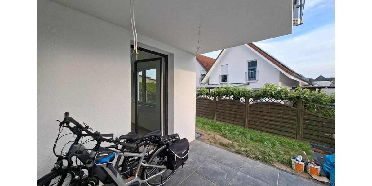 Terrassenwohnung Bad Oeynhausen Dehme - 3 Zimmer, 90 m&sup2;, 1.150&euro; | Angebot:27626505