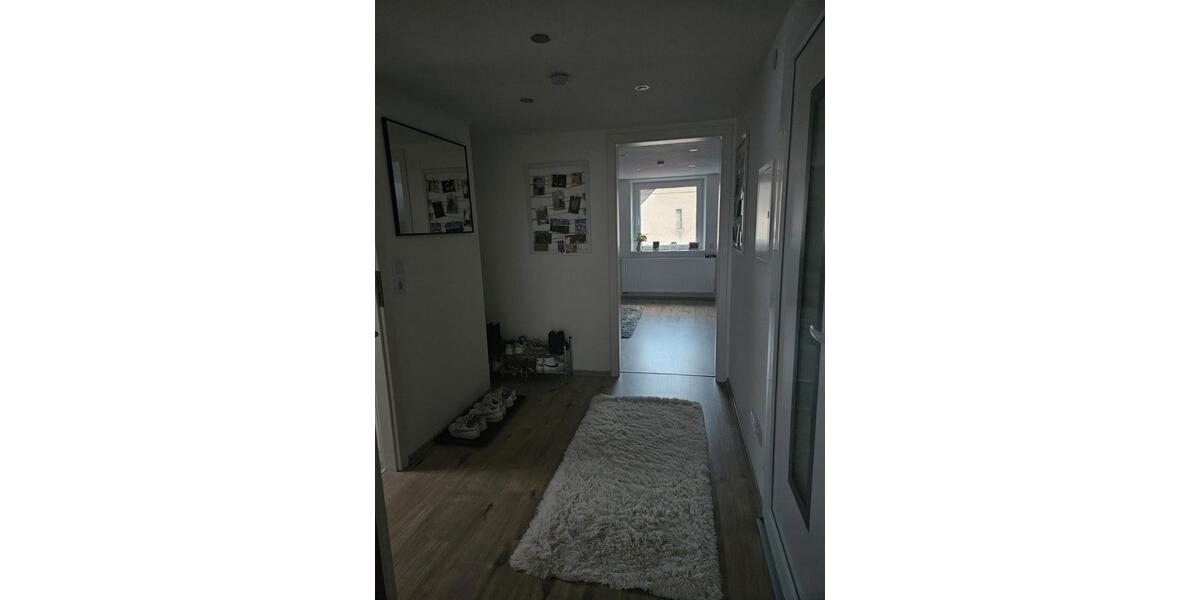 Dachgeschoßwohnung Hainsfarth - 2 Zimmer, 52 m&sup2;, 420&euro; | Angebot:27616719