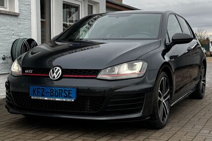 VW Golf 60.000 km 19.900 € Burg 39288