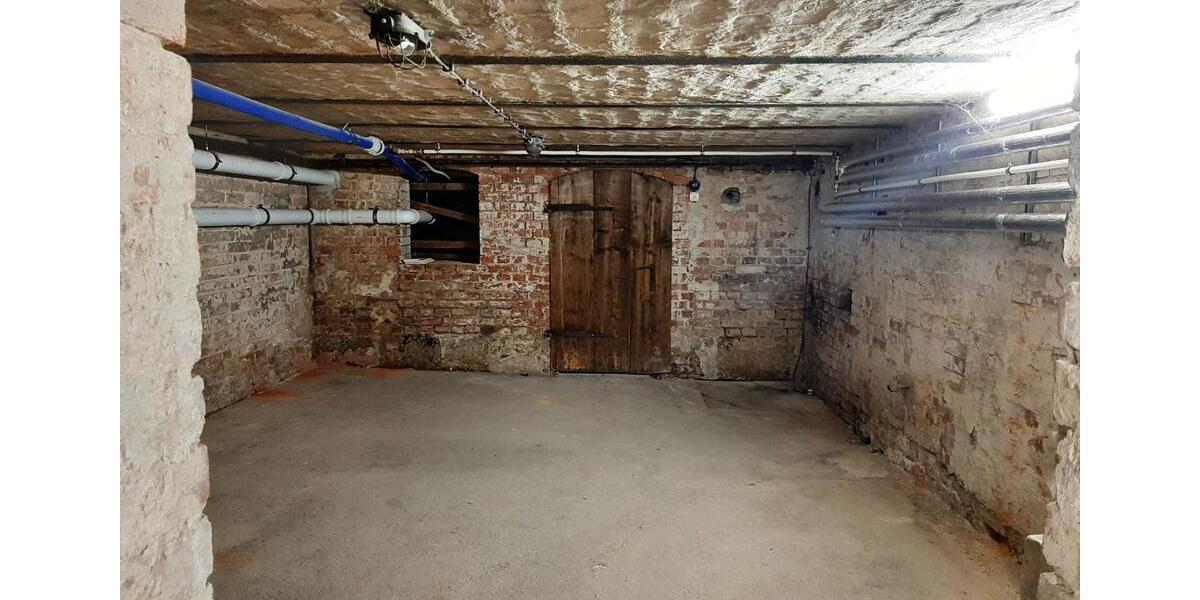 Dachgeschoßwohnung Schleusingen - 3 Zimmer, 78 m&sup2;, 580&euro; | Angebot:25810237