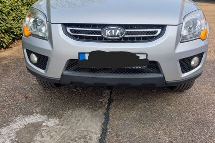 Kia Sportage 183.000 km 4.200 &euro; Titz 52445