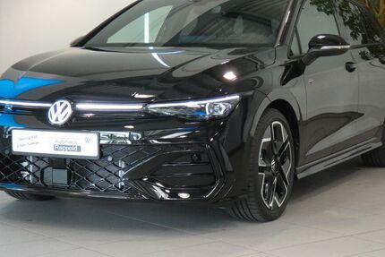 VW Golf 2.500 km 43.900 &euro; Blaufelden 74572