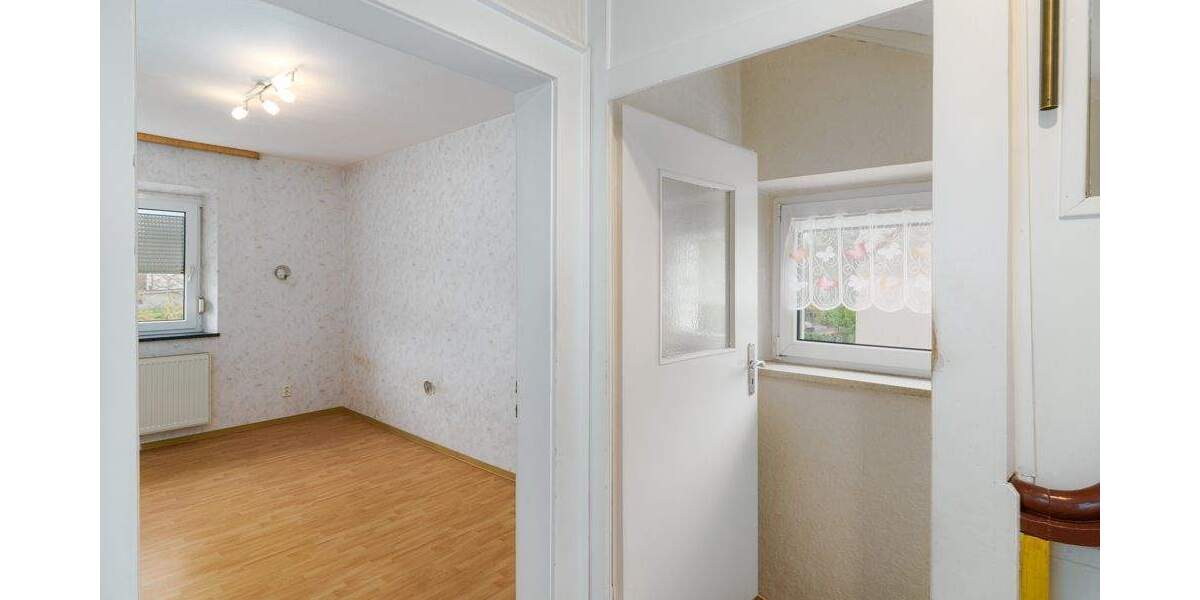 Doppelhaushälfte Würzburg Frauenland - 6 Zimmer, 105 m&sup2;, 499.000&euro; | Angebot:25673794