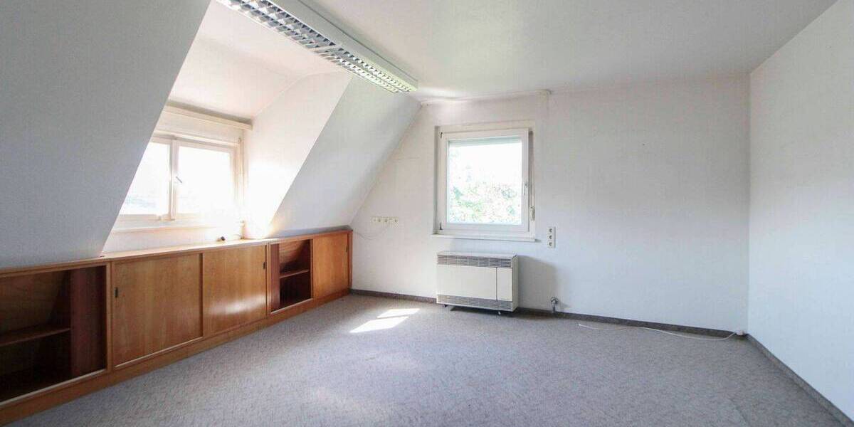 Mehrfamilienhaus, Wohnhaus Stuttgart Botnang - 9 Zimmer, 980.000&euro; | Angebot:26686660