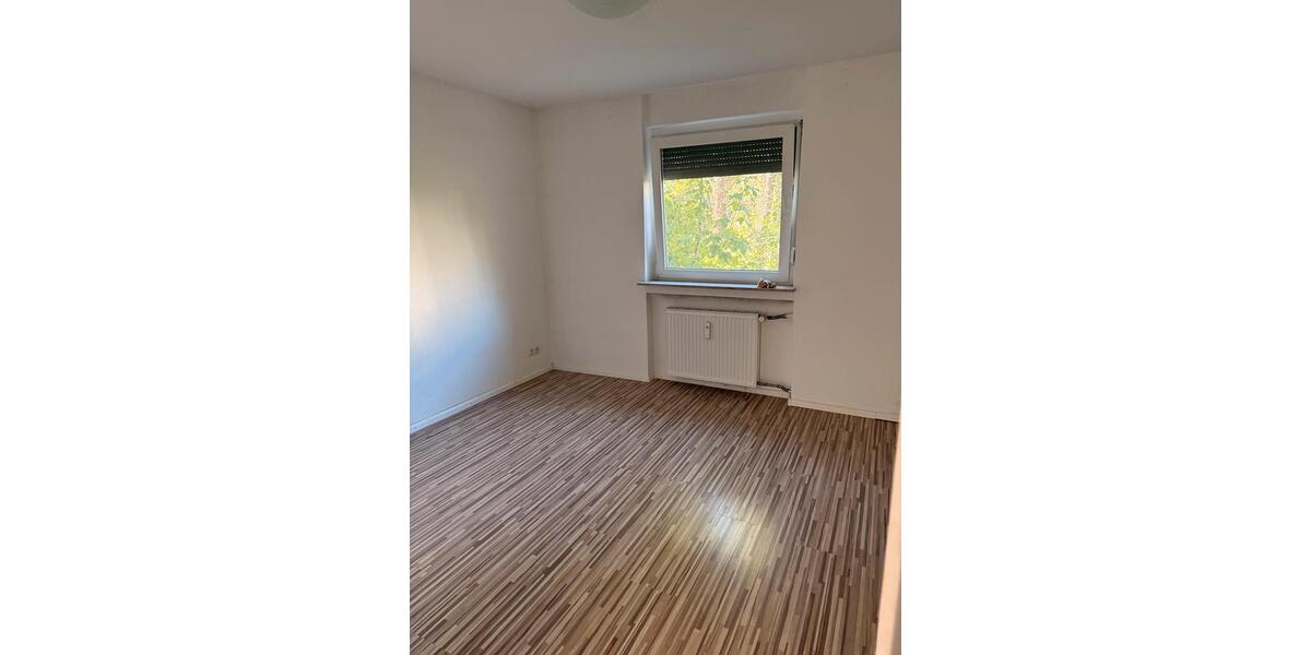 Erdgeschoßwohnung Freiburg im Breisgau Haslach - 3 Zimmer, 54 m&sup2;, 299.000&euro; | Angebot:27096346