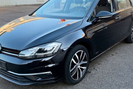 VW Golf 137.200 km 14.199 &euro; Fellbach bei Stuttgart 70736