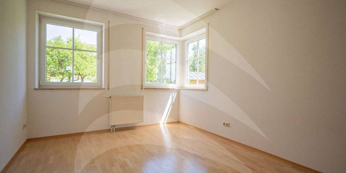Etagenwohnung Passau Hacklberg - 3 Zimmer, 85 m&sup2;, 329.000&euro; | Angebot:26879164