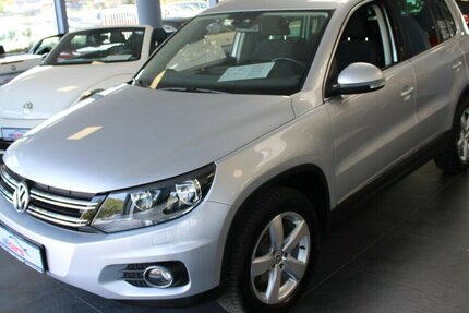 VW Tiguan 2.0 TDI 4Motion Track & Style 121.475 km 10.980 &euro; Euskirchen 53881