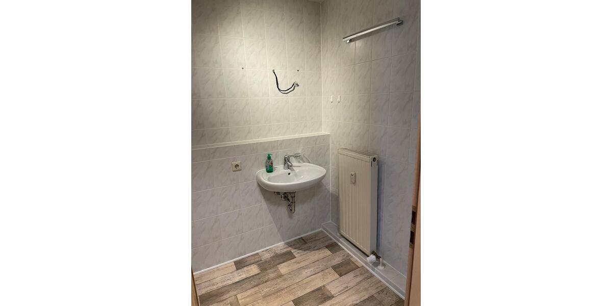 Etagenwohnung Falkenstein/Vogtland Vogtland - 2 Zimmer, 45 m&sup2;, 48.000&euro; | Angebot:26738157