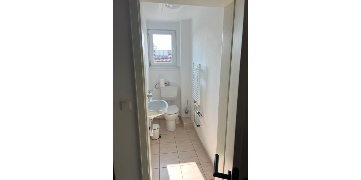 Dachgeschoßwohnung Neuenburg am Rhein - 1 Zimmer, 15 m&sup2;, 650&euro; | Angebot:26380271