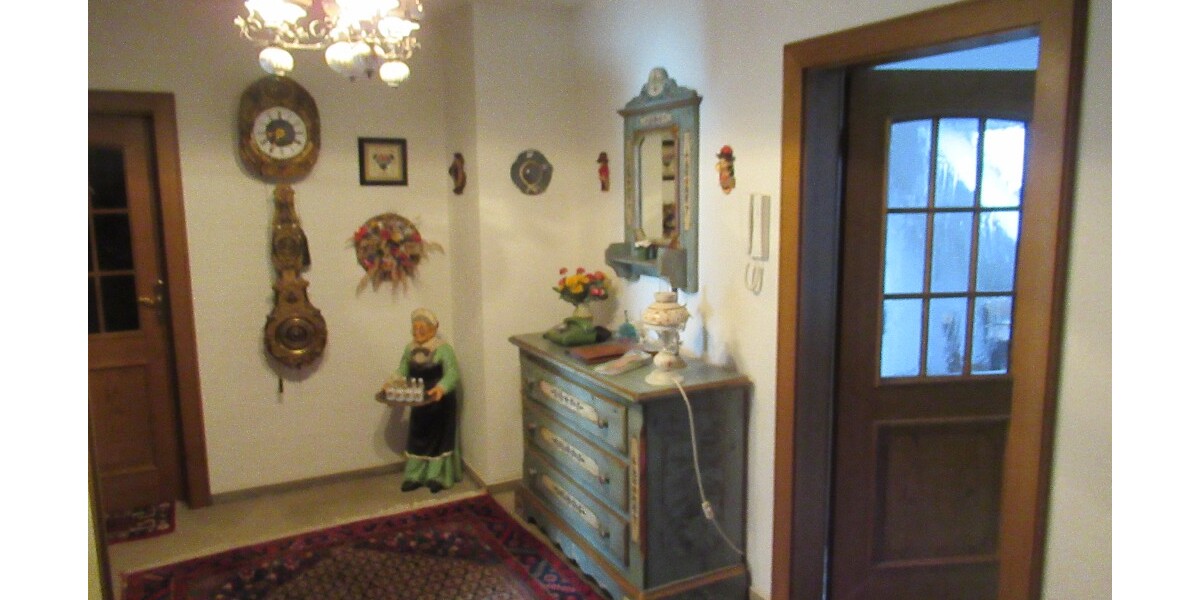 große 3 Zimmer DG-Wohnung in WinterbergStadt - 3- Winterberg | Angebot:23820885