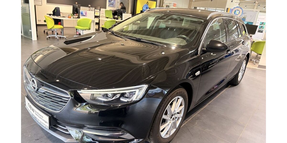 Opel Insignia 124.038 km 9.690 &euro; Dresden 01139