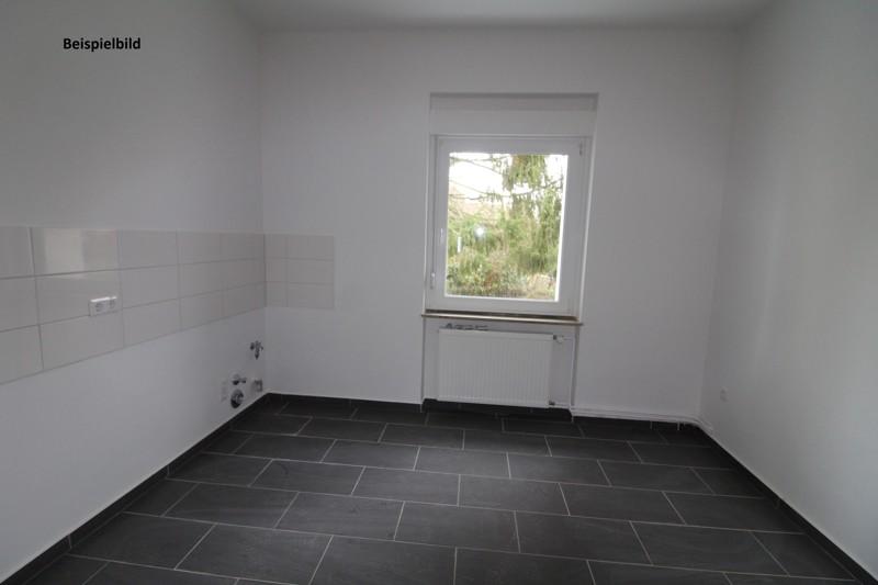 Hoch hinaus mit viel Platzspaß: ideale 2-Zi.-Wohnung mit Ausblick zimmer