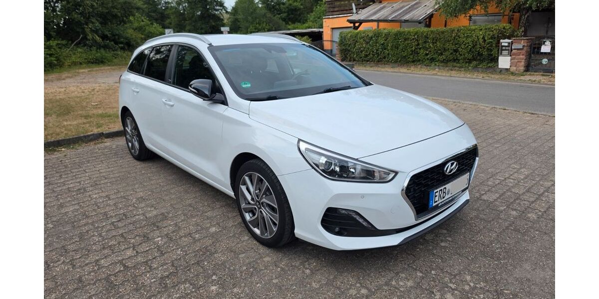 Hyundai i30 120.100 km 12.290 &euro; Höchst 64739