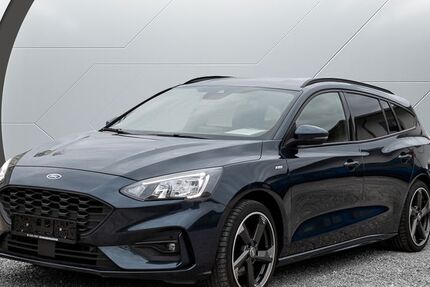 Ford Focus 61.989 km 18.500 € Schelklingen 89601