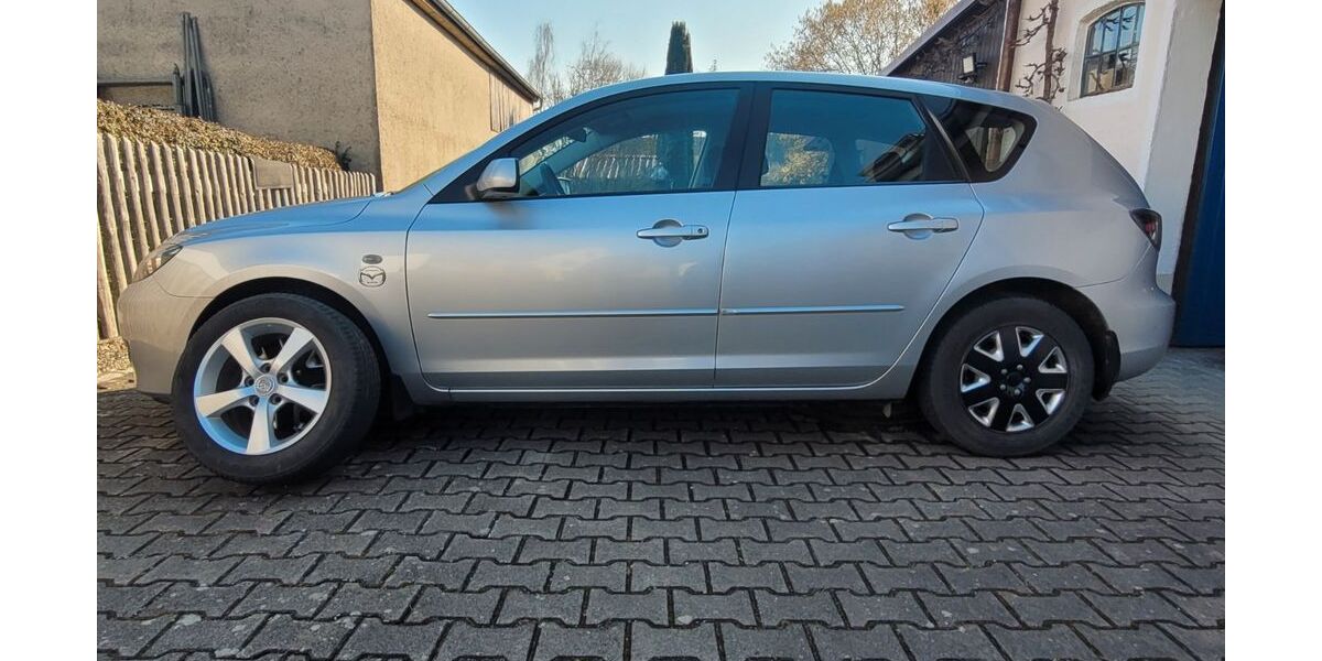 Mazda 3 120.500 km 2.699 &euro; Schwenningen 89443