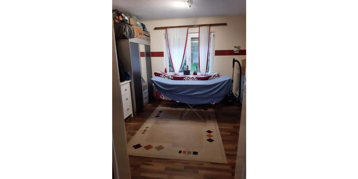 Etagenwohnung Püttlingen - 4 Zimmer, 90 m&sup2;, 77.000&euro; | Angebot:25900496