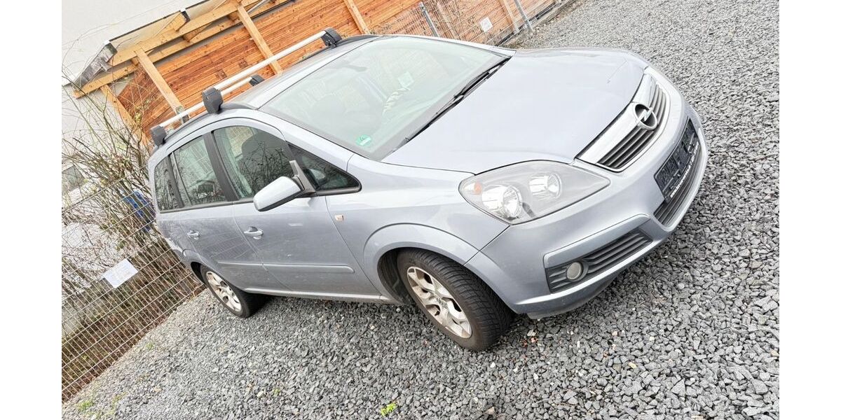Opel Zafira 186.000 km 1.980 &euro; Köln 50823