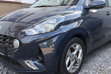 Hyundai i10 22.653 km 13.780 € Solingen 42653