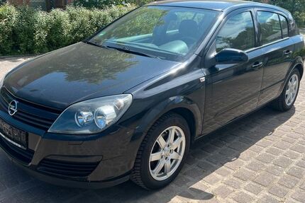 Opel Astra 213.892 km 2.990 € Bad Doberan 18209